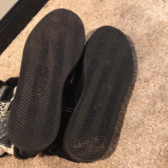 Guess fur boots - Picture 4 of 5